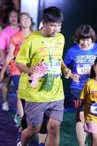 BIB: 370
                            <button type="button" onclick="openModal(26261933)" class="btn btn-primary btn-sm float-right btn-popup" data-toggle="modal" data-target=".modal-high-quality">
                        <i class="fas fa-shopping-cart"></i> Add to Cart
                    </button>
                                            <button type="button" onclick="isThisMe(26261933, true)" class="btn btn-success btn-sm float-right btn-popup btn-isme hidden" data-toggle="tooltip" data-placement="bottom" title="นี่คือรูปของคุณใช่ไหม คลิกที่นี่เพื่อเอาเข้าอัลบั้ม">
                        <i class="fas fa-plus"></i> Add to album
                    </button>
                    <button type="button" onclick="isThisMe(26261933, false)" class="btn btn-warning btn-sm float-right btn-popup btn-isnotme hidden">
                        <i class="fas fa-ban"></i> Remove from album
                    </button>